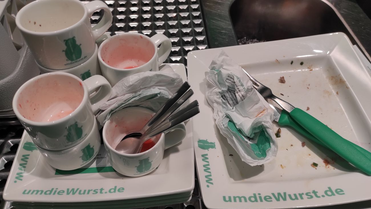 Alles aufgegessen - BRATWURSTmenü hat geschmeckt umdieWurst.de