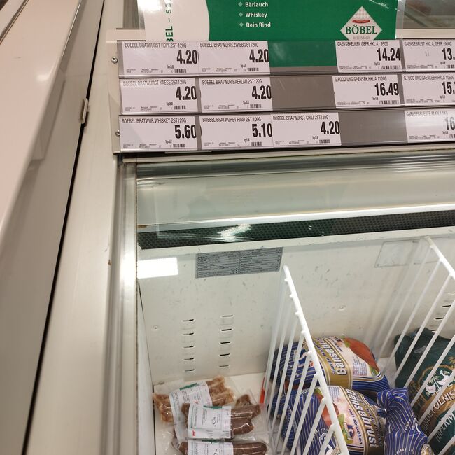 BRATWURSTvarianten im regionalen Edeka- umdieWurst.de